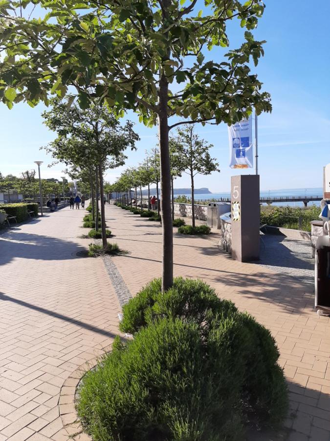 Ferienwohnungen Meerblick Herde Goehren  Eksteriør billede
